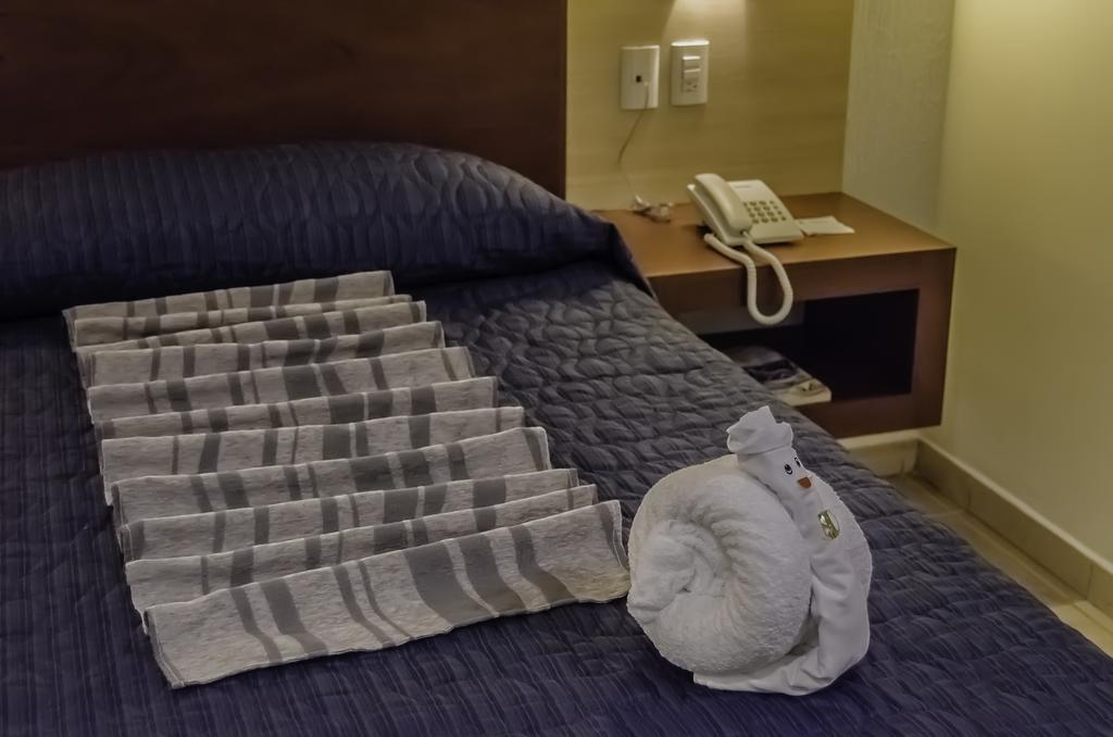 Hotel Petit Tehuacán Szoba fotó